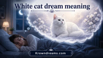 White cat dream meaning